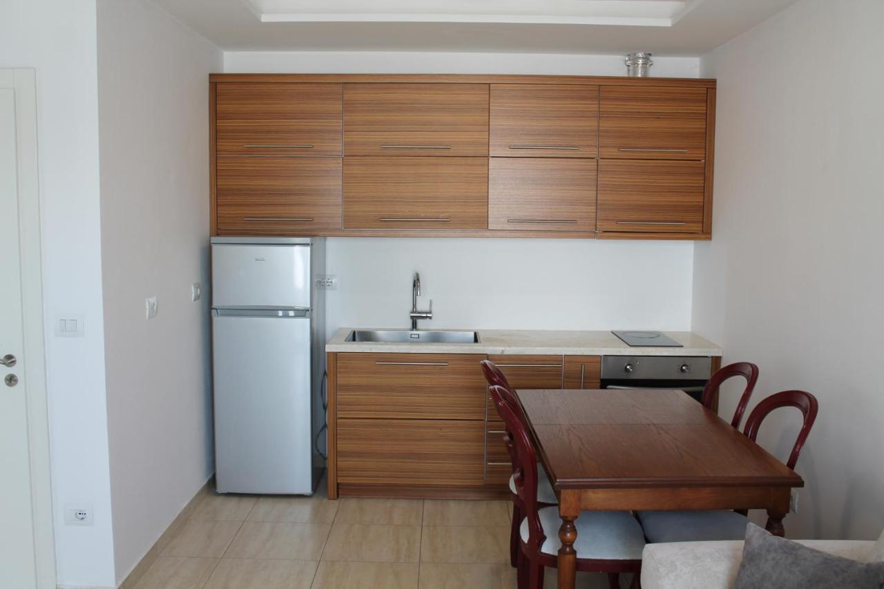 Blue Apartments & Hotel Shëngjin מראה חיצוני תמונה