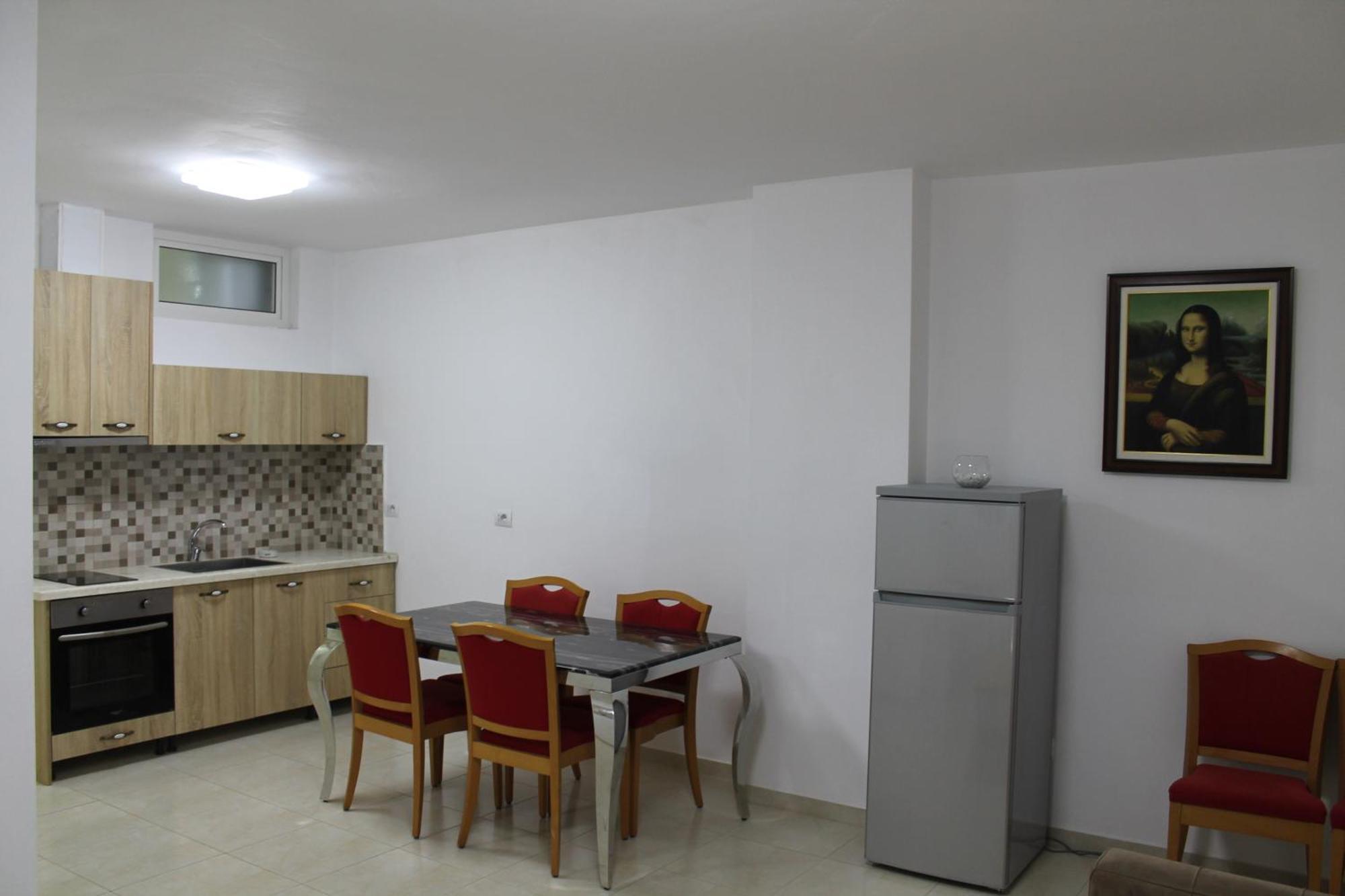 Blue Apartments & Hotel Shëngjin מראה חיצוני תמונה